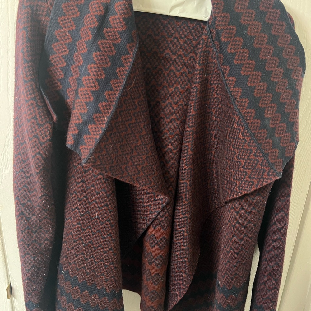 Stylish Women's Black and Brown Sweater